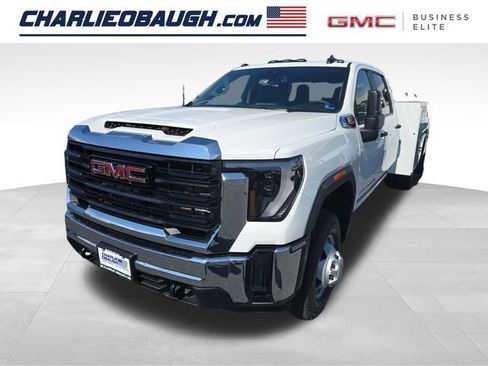 New 2026 GMC Sierra 3500 Pro w/ Convenience Package AWD/4WD image 1