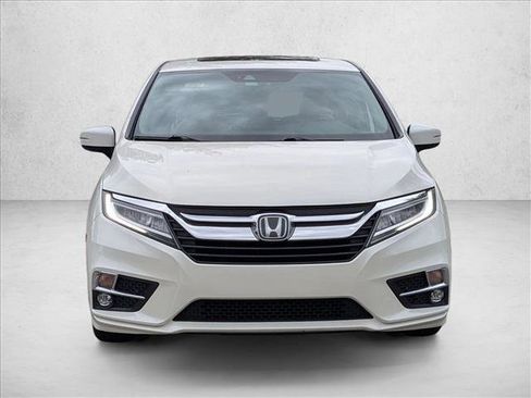 Used 2018 Honda Odyssey Elite image 2