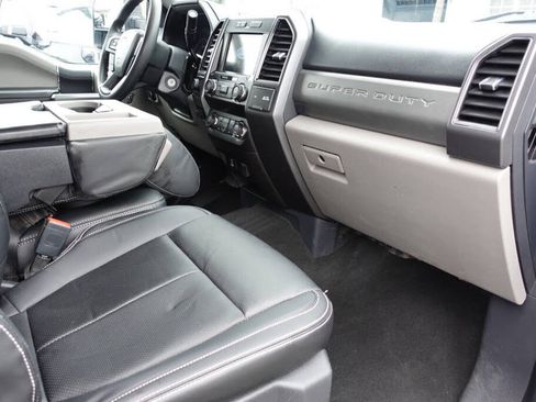 Used 2022 Ford F250 XLT AWD/4WD image 33