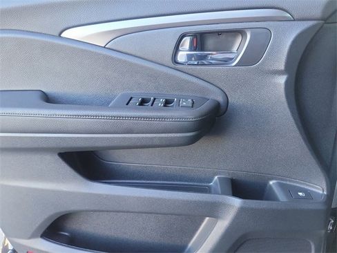 Used 2019 Honda Passport Sport image 20