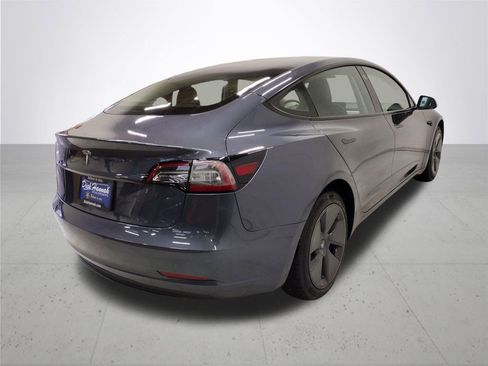 Used 2023 Tesla Model 3 Standard Range image 13