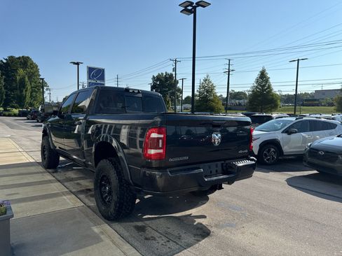 Used 2022 RAM 2500 Laramie AWD/4WD image 4