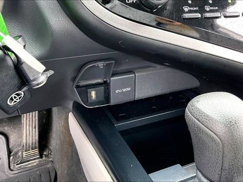 Used 2020 Toyota Camry LE FWD image 24