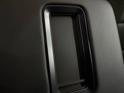 Used 2019 Chevrolet Suburban LT AWD/4WD image 24