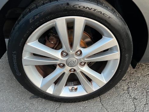 Used 2012 Kia Forte SX image 26