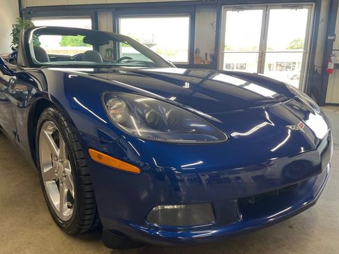 Used 2007 Chevrolet Corvette Convertible w/ Preferred Equipment Group RWD image 23