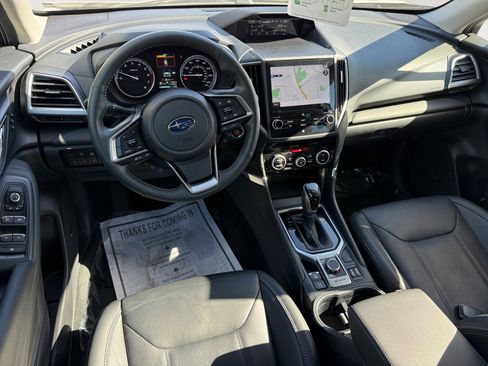 Used 2022 Subaru Forester Touring image 15