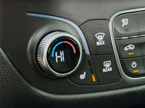 Used 2020 Chevrolet Equinox LT AWD/4WD image 20