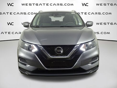 Used 2020 Nissan Rogue Sport SV image 4