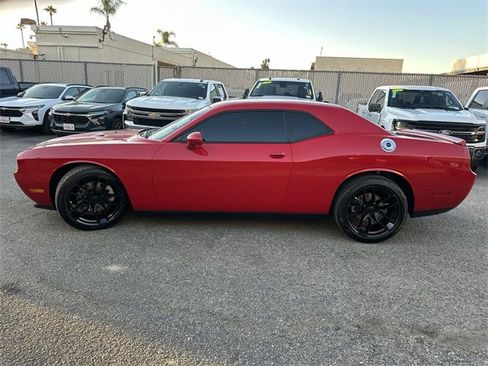 Used 2013 Dodge Challenger R/T w/ Electronics Convenience Group image 7