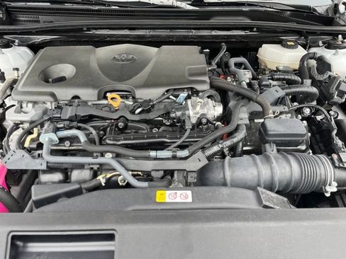 Used 2025 Toyota Camry SE w/ Convenience Package FWD image 34