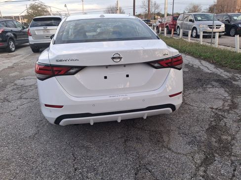 Used 2022 Nissan Sentra SV w/ Trunk Package image 5