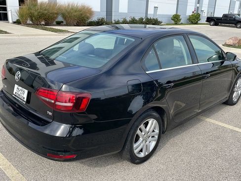 Used 2017 Volkswagen Jetta S FWD image 5