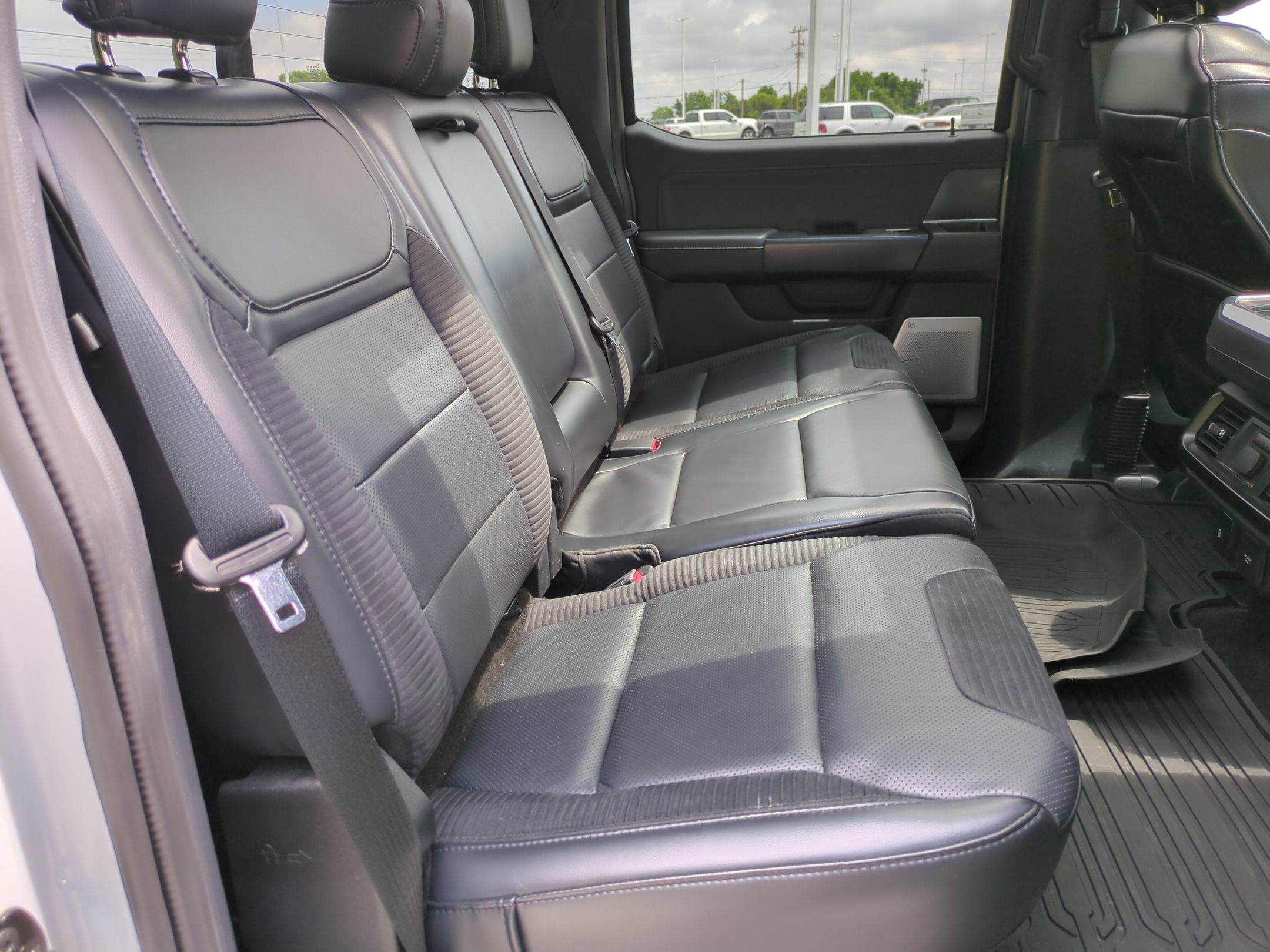 Used 2023 Ford F150 Raptor AWD/4WD image 34