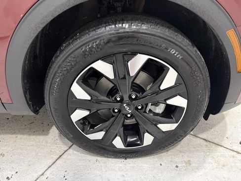Certified 2024 Kia Sportage X-Line w/ X-Line Premium Package AWD/4WD image 33