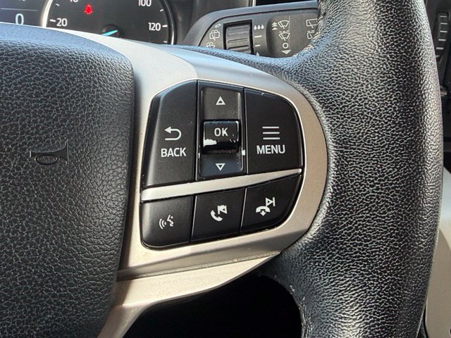 Used 2021 Ford Explorer XLT w/ Equipment Group 202A AWD/4WD image 26