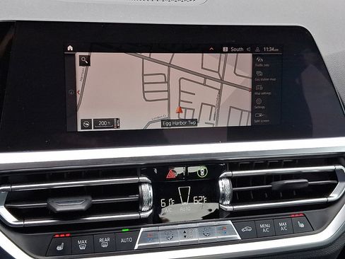 Used 2021 BMW 330i xDrive Sedan w/ Convenience Package image 26