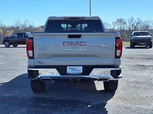 New 2026 GMC Sierra 1500 SLE w/ X31 Off-Road Package image 4