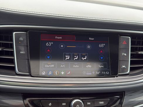 Used 2023 Buick Enclave Essence w/ Experience Buick Package AWD/4WD image 19