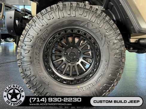 Used 2022 Jeep Wrangler Unlimited Rubicon 4xe w/ Steel Bumper Group AWD/4WD image 36