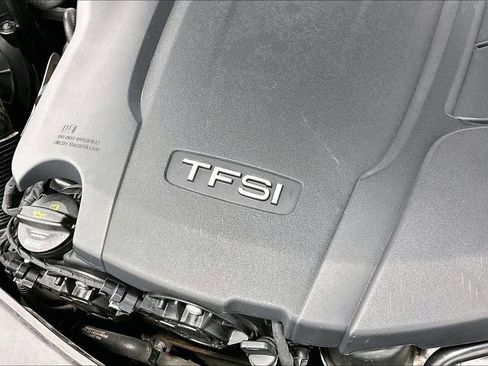 Used 2017 Audi A4 2.0T Premium w/ Convenience Package image 41