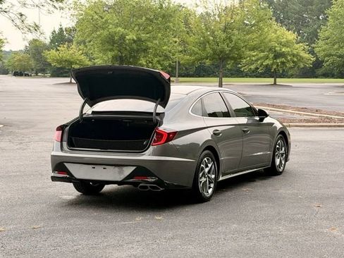 Used 2022 Hyundai Sonata SEL w/ Cargo Package FWD image 18