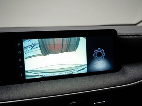 Used 2025 Nissan Kicks SV FWD image 18