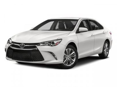 Used 2017 Toyota Camry SE