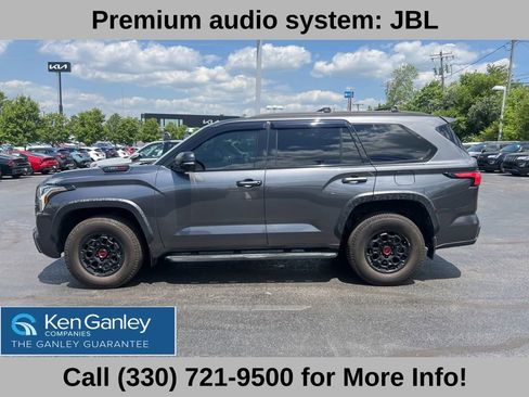 Used 2023 Toyota Sequoia TRD Pro AWD/4WD image 15
