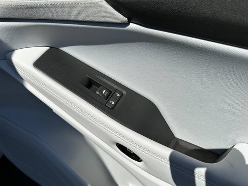 New 2026 Jeep Cherokee Laredo AWD/4WD image 17