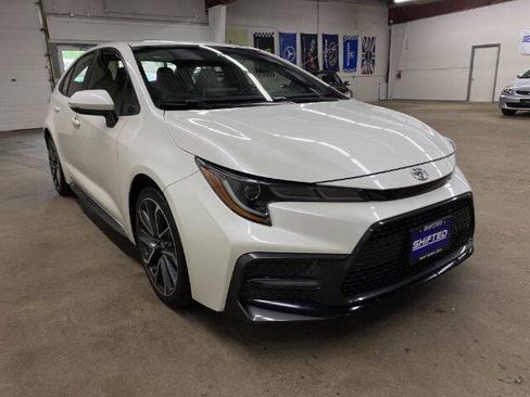 Used 2020 Toyota Corolla SE w/ Carpet Mat Package (TMS) FWD image 6