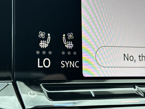 New 2026 Volkswagen Atlas SE image 9