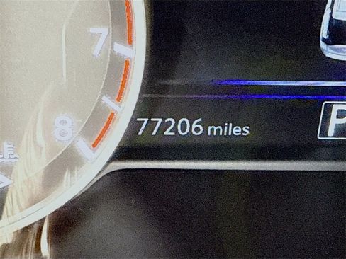 Certified 2023 Nissan Murano Platinum w/ Cargo Package image 5