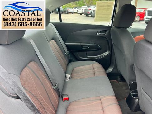 Used 2016 Chevrolet Sonic LT FWD image 18