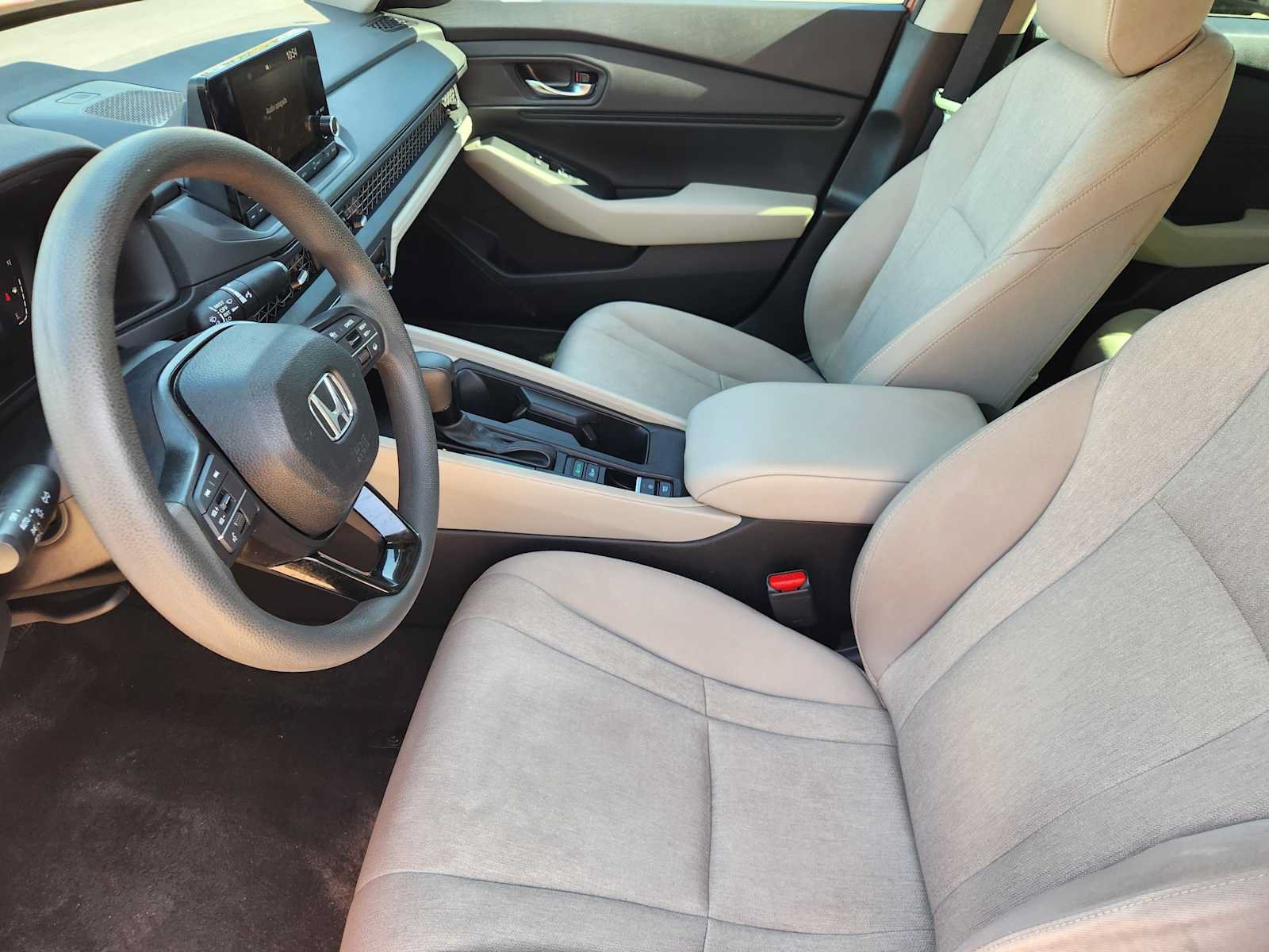 Used 2024 Honda Accord EX image 12
