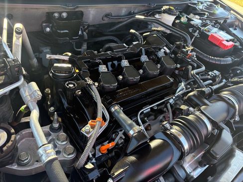 Certified 2021 Honda Accord EX-L image 33