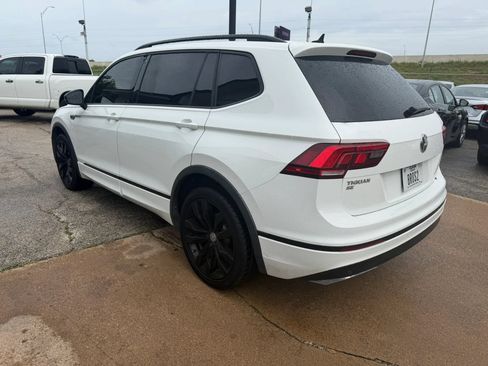 Used 2021 Volkswagen Tiguan SE FWD image 6