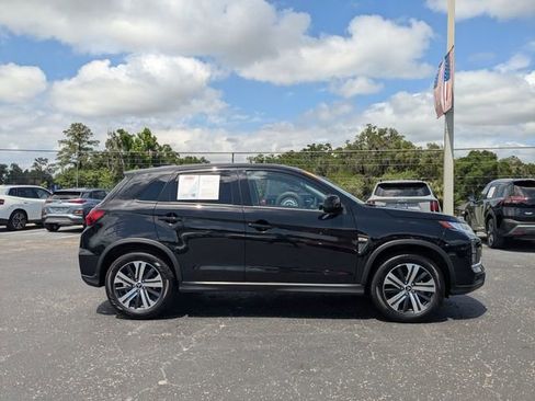Used 2025 Mitsubishi Outlander Sport AWD image 2
