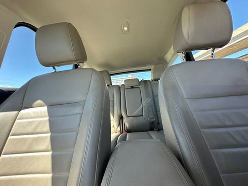 Used 2013 Ford C-MAX SEL image 12