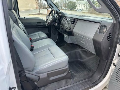 Used 2016 Ford F250 XL w/ Power Equipment Group image 16
