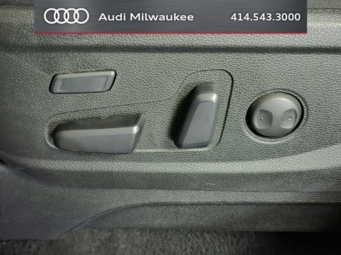Used 2022 Kia Telluride SX w/ SX Prestige Package AWD/4WD image 19