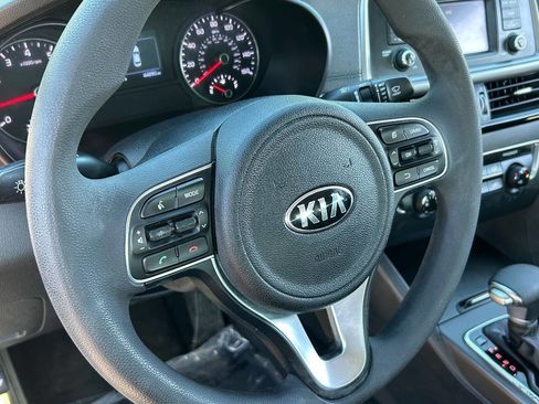 Used 2017 Kia Optima LX w/ Option Group 014 image 21