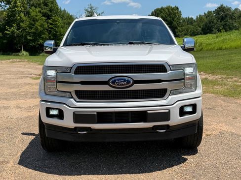 Used 2018 Ford F150 Platinum w/ Equipment Group 701A Luxury AWD/4WD image 8