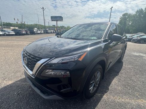 Used 2023 Nissan Rogue S AWD/4WD image 5