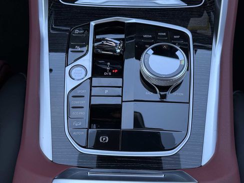 New 2026 BMW X6 xDrive40i image 19