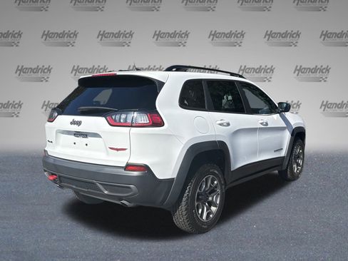 Used 2022 Jeep Cherokee Trailhawk w/ Premium Leather Package image 9