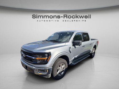 Used 2024 Ford F150 XLT image 28