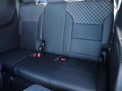 New 2026 GMC Acadia Denali w/ Super Cruise Package image 13