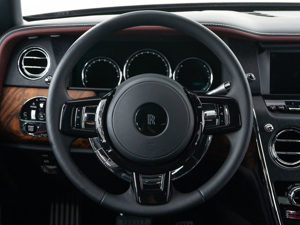 Certified 2023 Rolls-Royce Cullinan AWD/4WD image 36