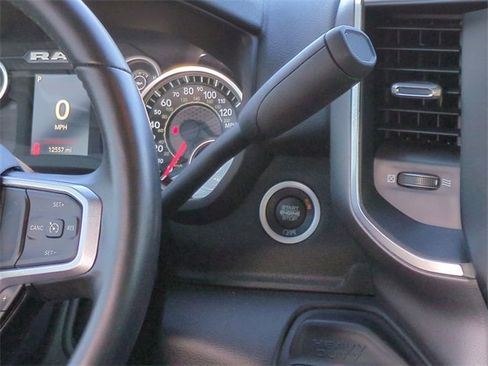 Used 2024 RAM 3500 Big Horn w/ Towing Technology Group image 21